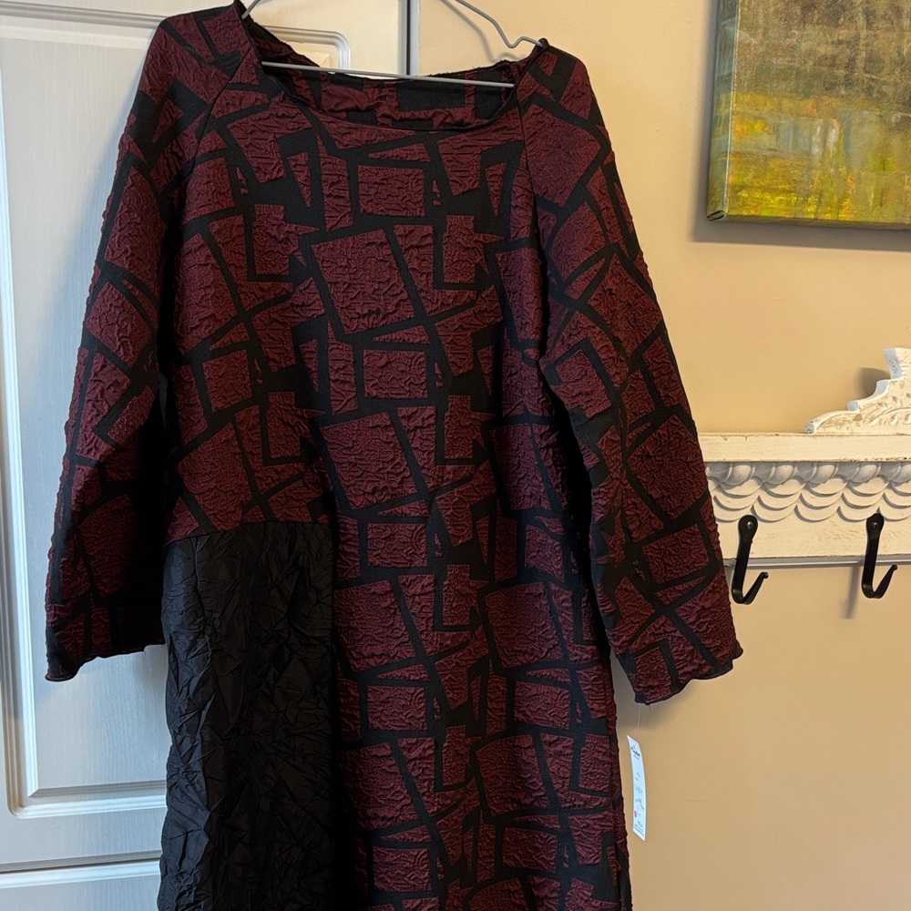 Heydari funky maxi dress NWT. L
